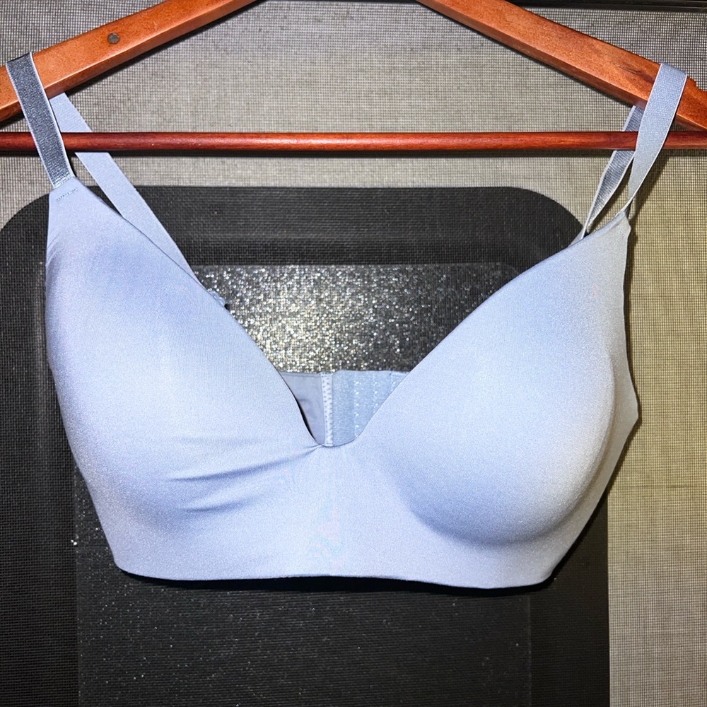 (2) Essentials no underwire bra 36D